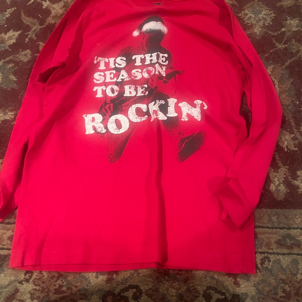 Red Holiday Graphic Long Sleeve Shirt Size Medium